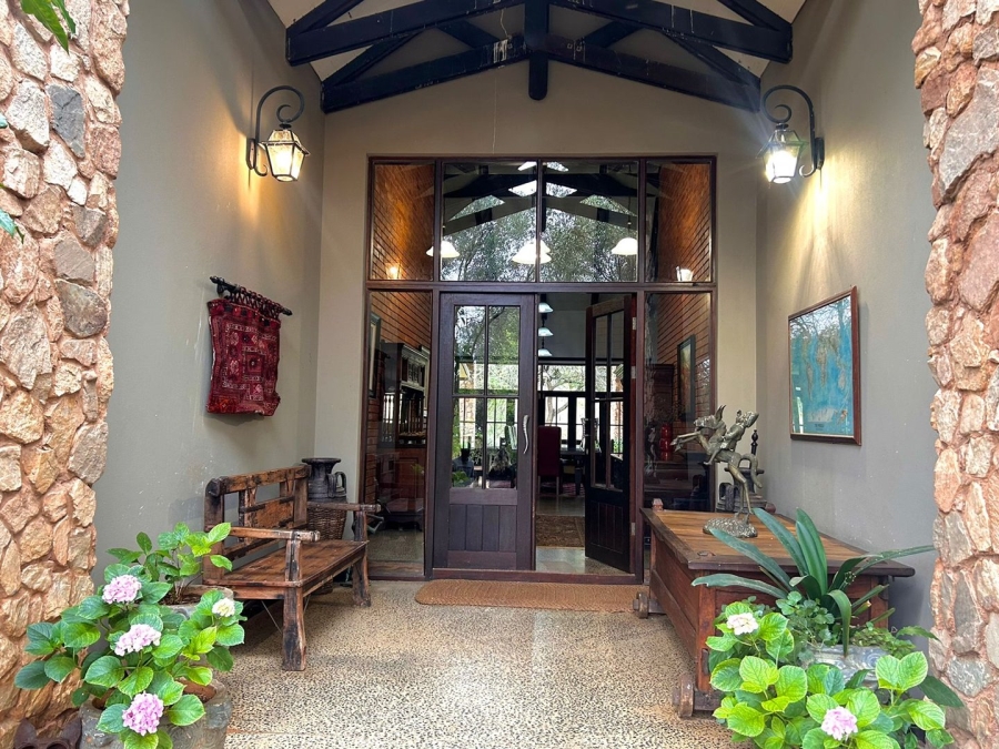 Commercial Property for Sale in Hartbeespoort Rural North West